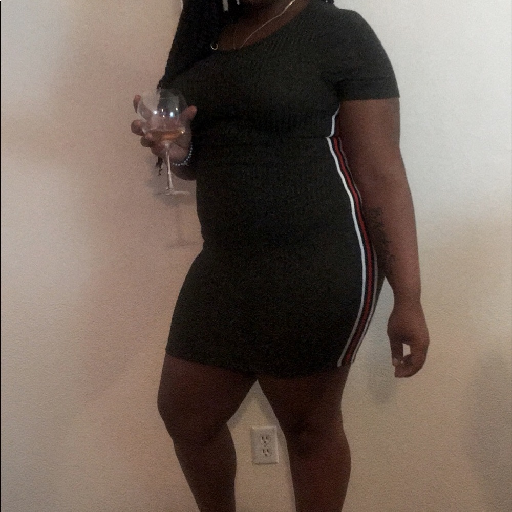 Hunter green night dress